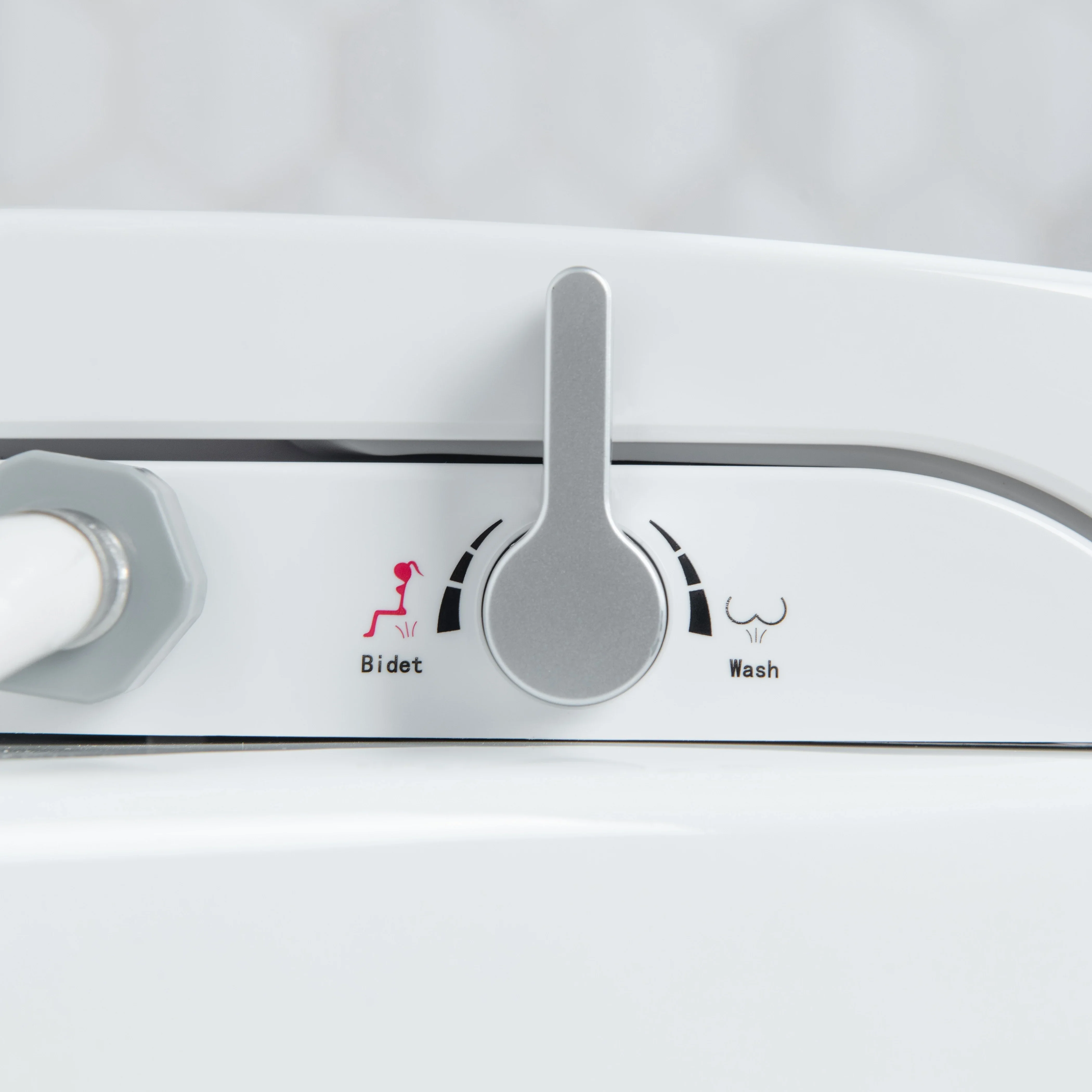 CASTA DIVA CD-BT04 – Non-Electric Bidet Toilet Combo with Rear Wash, 12'' Rough-in - Image 5